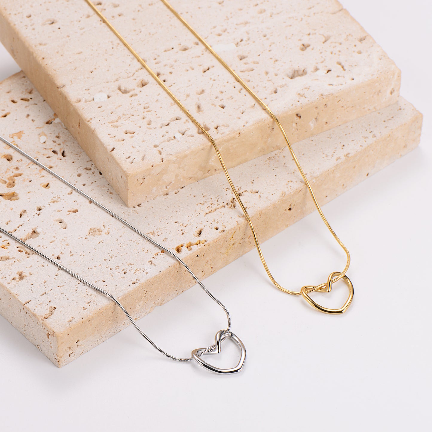 The Halo heart Necklace