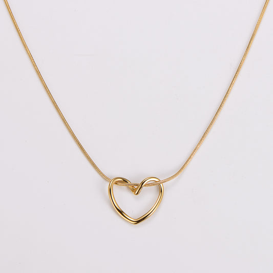The Halo heart Necklace
